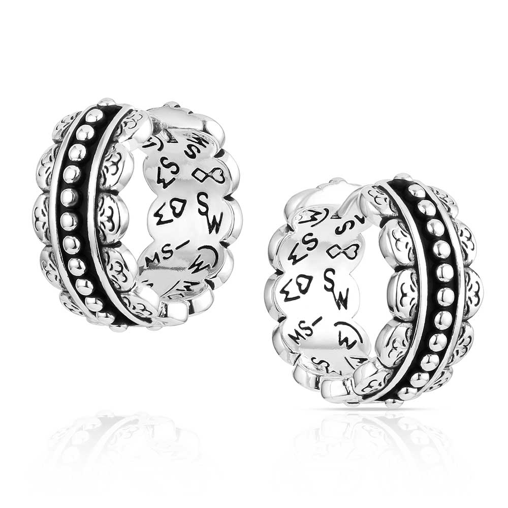 Petal Edge Hoop Earrings