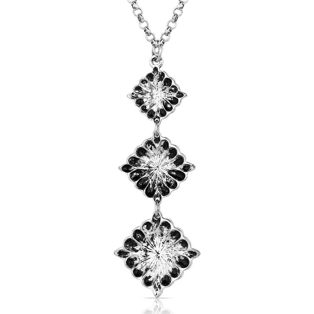Ready For The Show Necklace