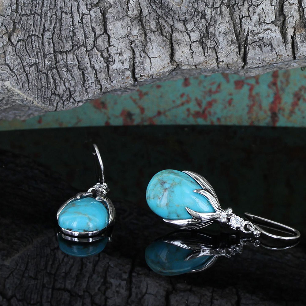 Pursue the Wild Crowns of Glory Turquoise Earrings