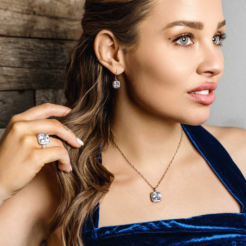 Sparkling Delight Necklace
